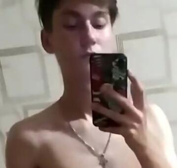 Vanya699